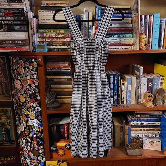 American Vintage Dresses & Skirts - Vintage homemade black and white striped dress with elastic stretchy top.